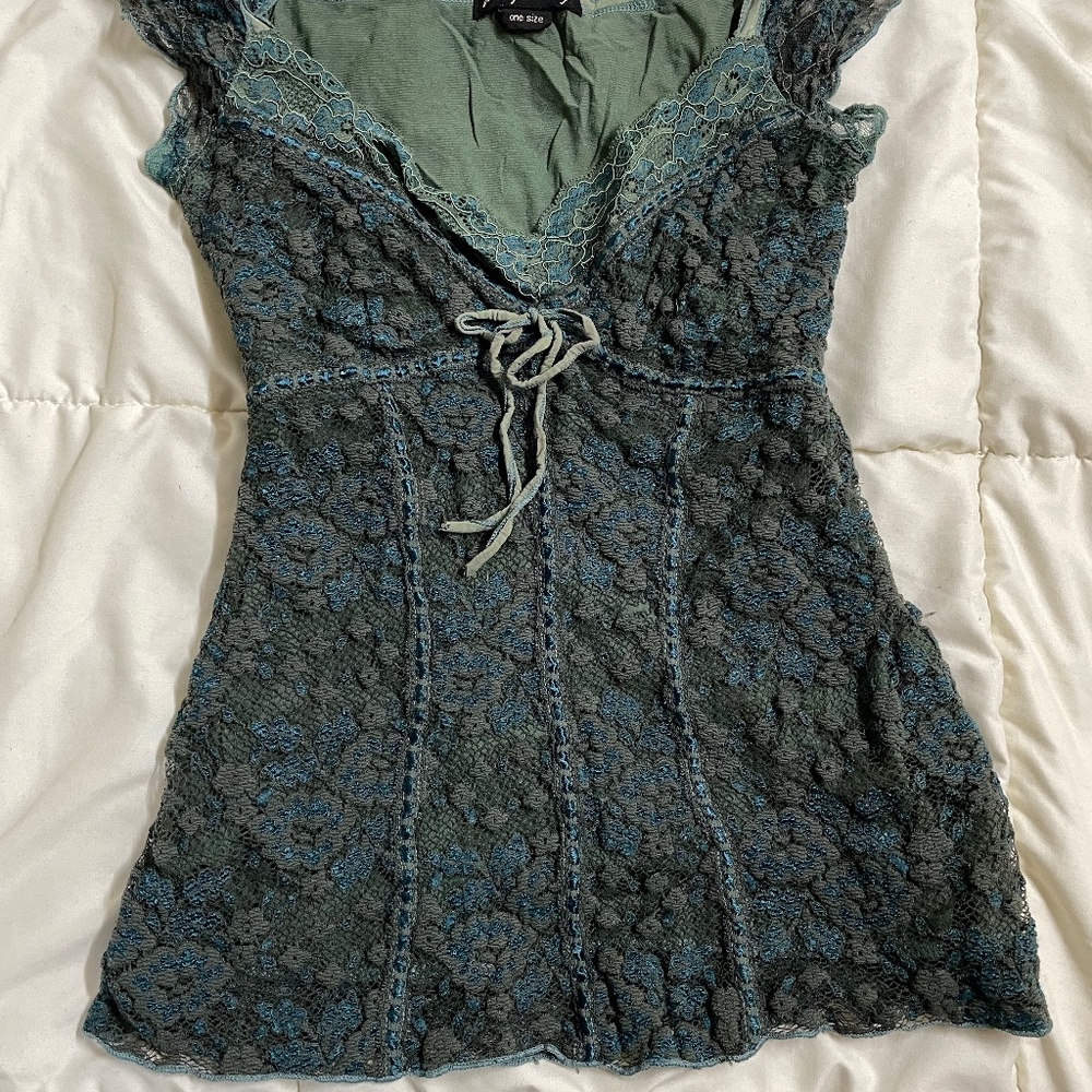 Ann Ferriday green corset style top